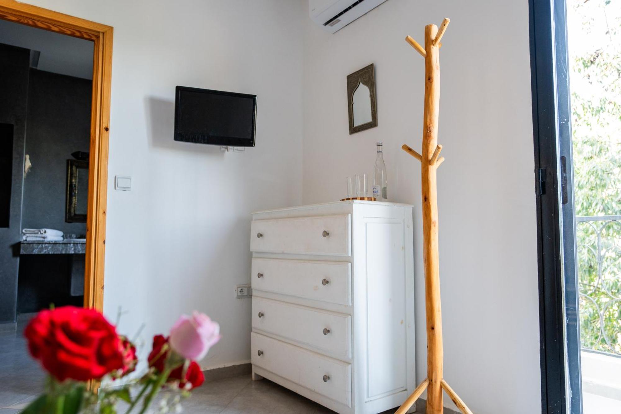 Villa Kamilia Szavíra Kültér fotó
